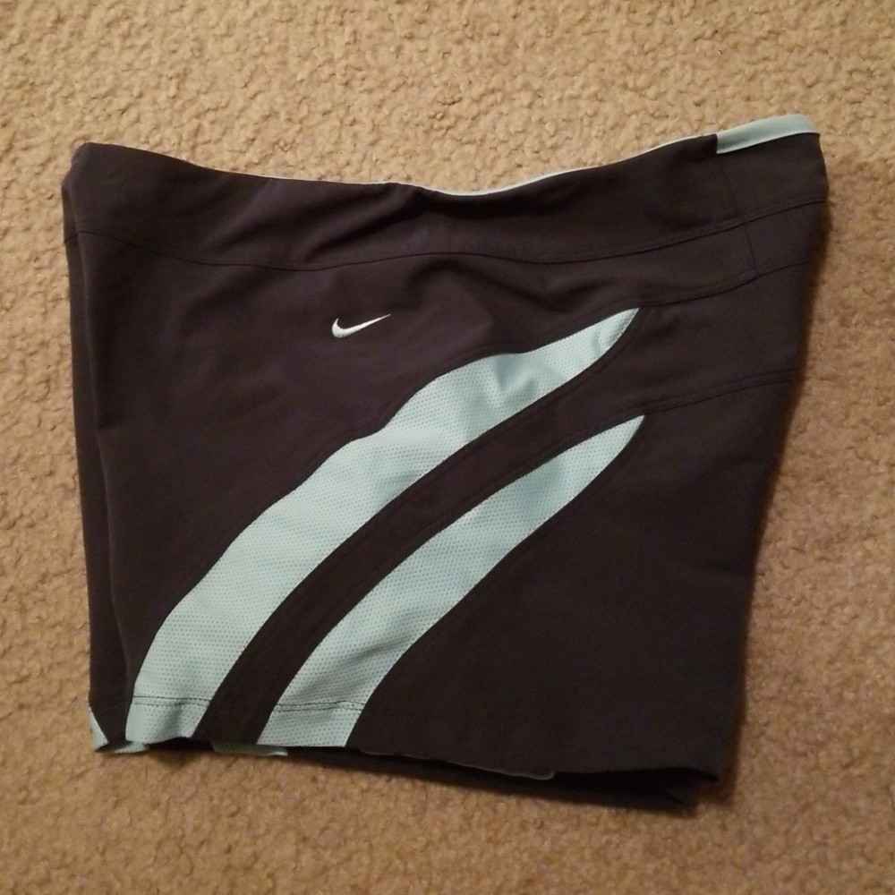 Nike fit dry shorts - Picture 4 of 7